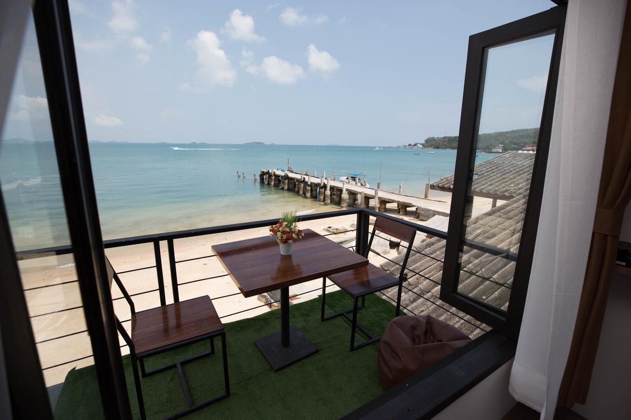 Hotel Baan Rom Talay Made' Koh Samet Exterior foto