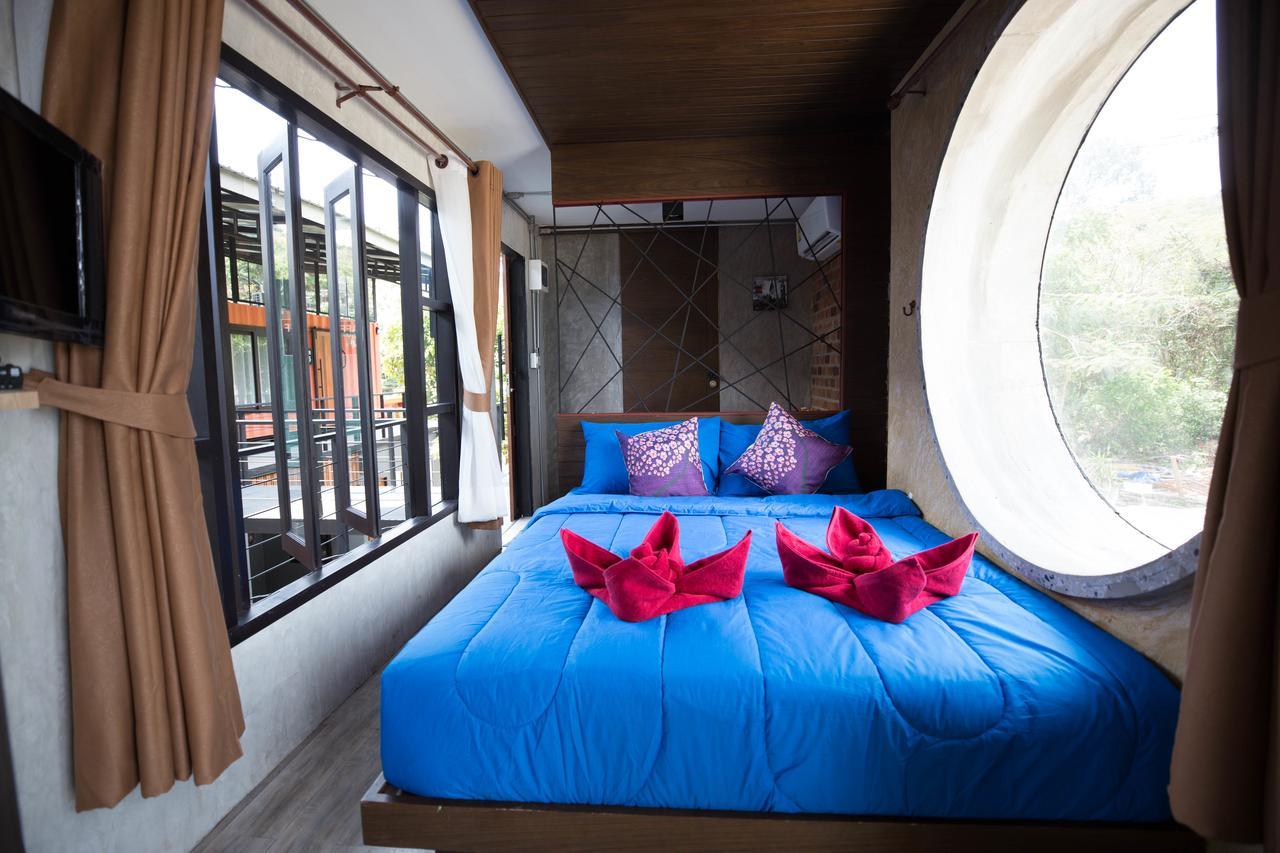 Hotel Baan Rom Talay Made' Koh Samet Exterior foto