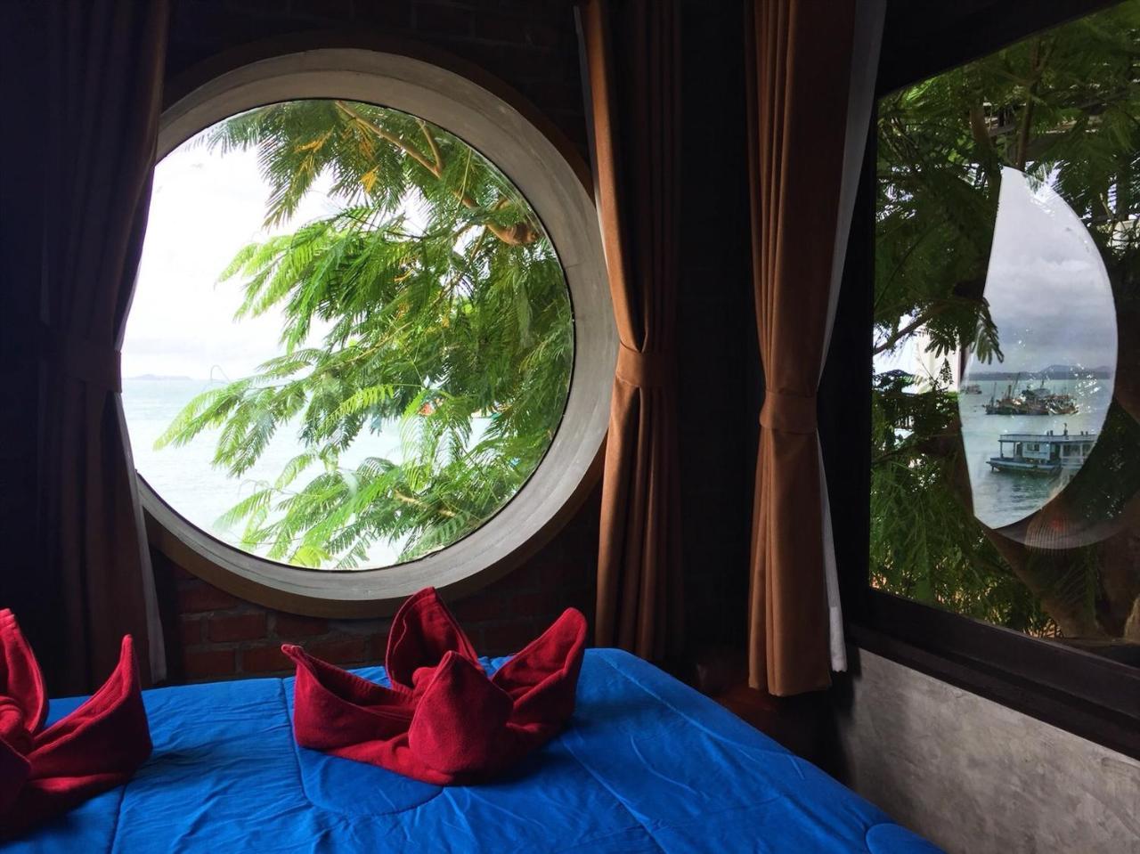 Hotel Baan Rom Talay Made' Koh Samet Exterior foto
