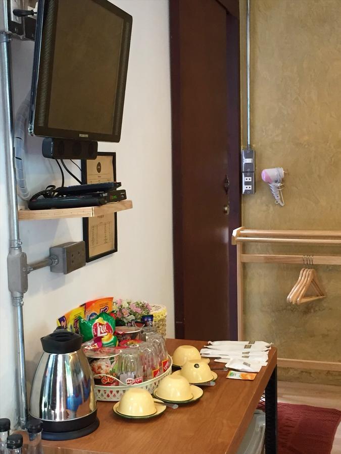 Hotel Baan Rom Talay Made' Koh Samet Exterior foto